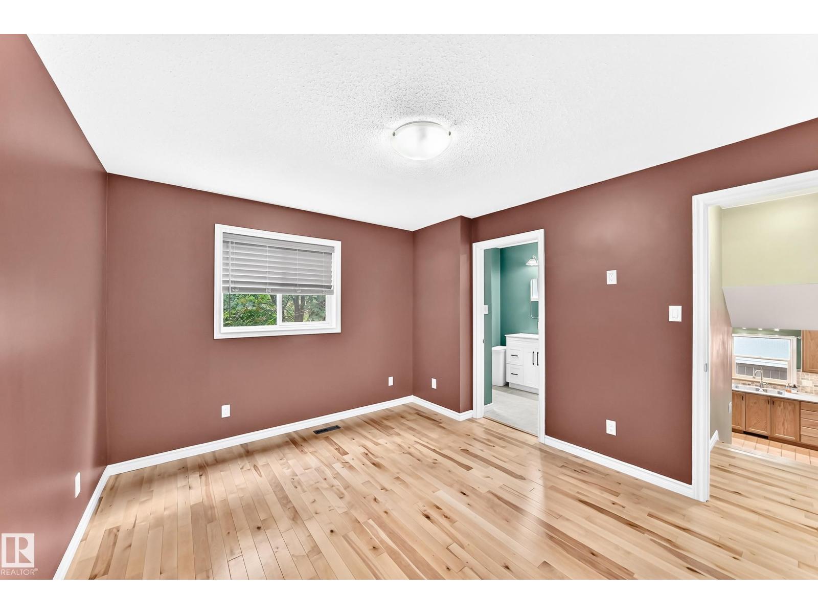 1763 48A ST NW — photo 14