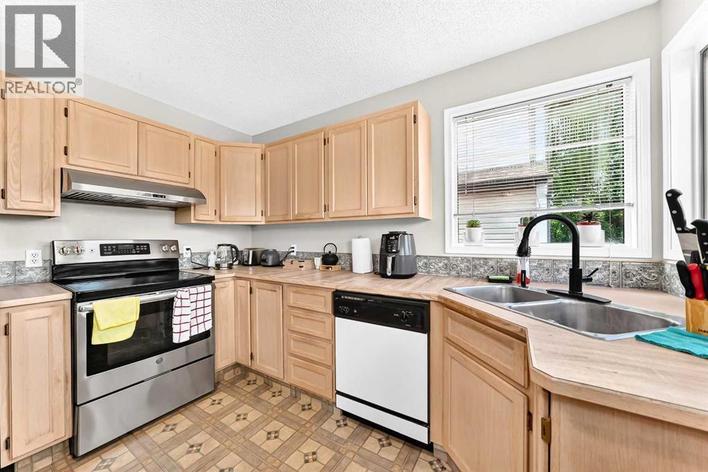 7212 Sierra Morena Boulevard SW - 8