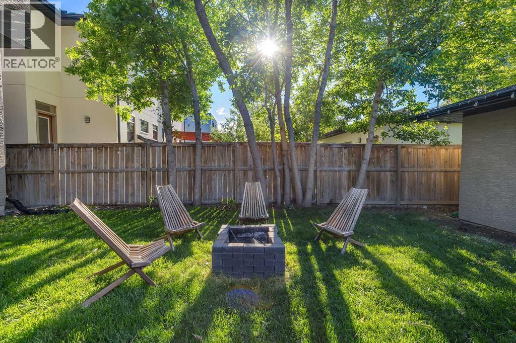 444 25 Avenue NW — photo 45