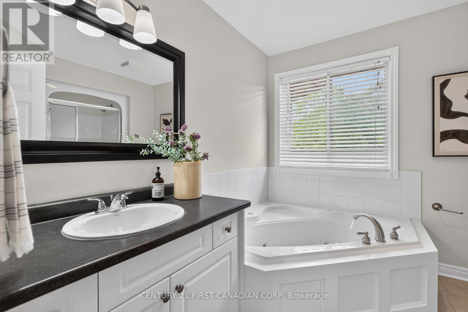 1027 MANCHESTER ROAD - Image 20