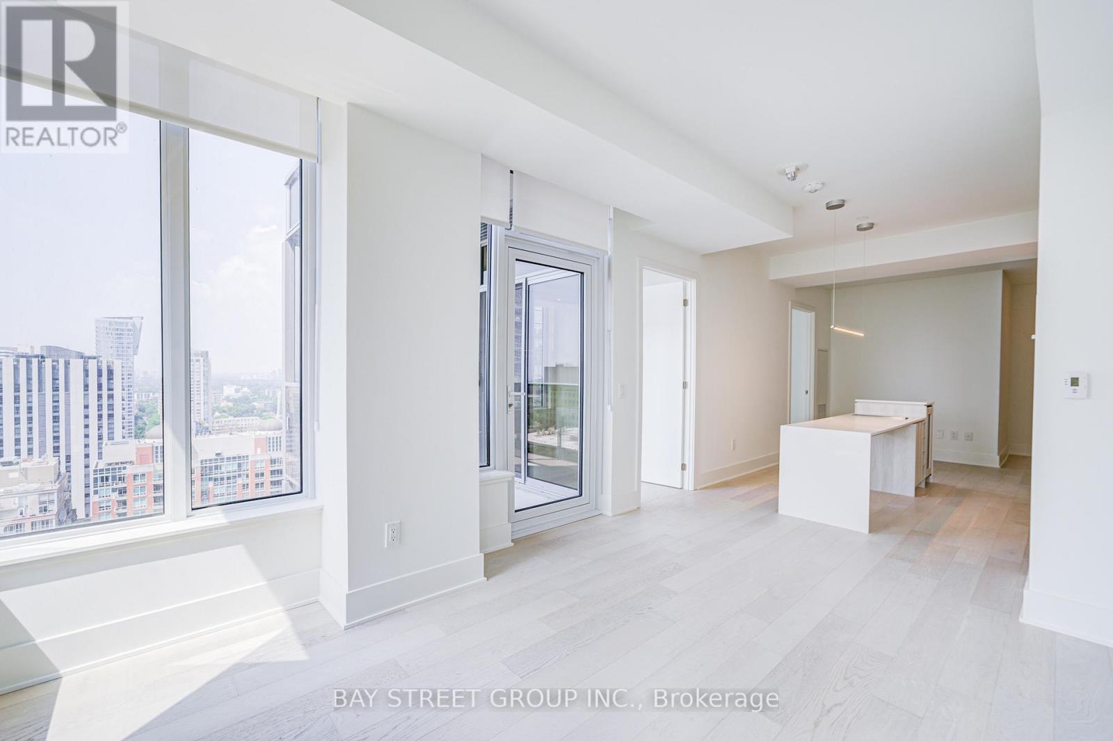#2312 11 YORKVILLE AVENUE - 25
