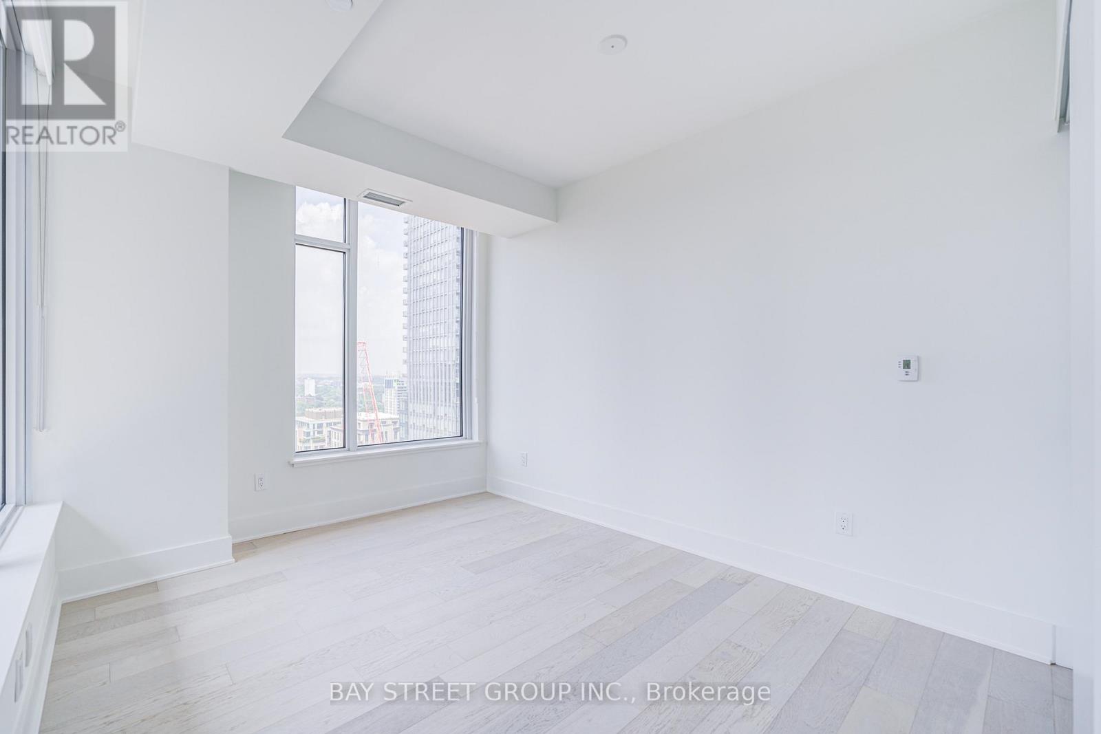 #2312 11 YORKVILLE AVENUE - 28