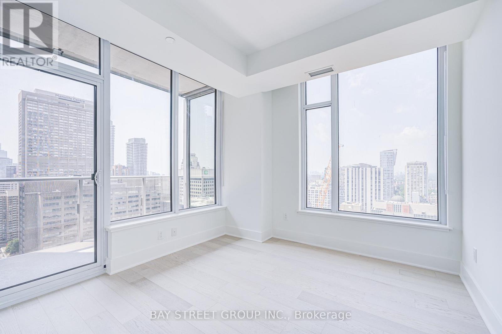 #2312 11 YORKVILLE AVENUE - 30