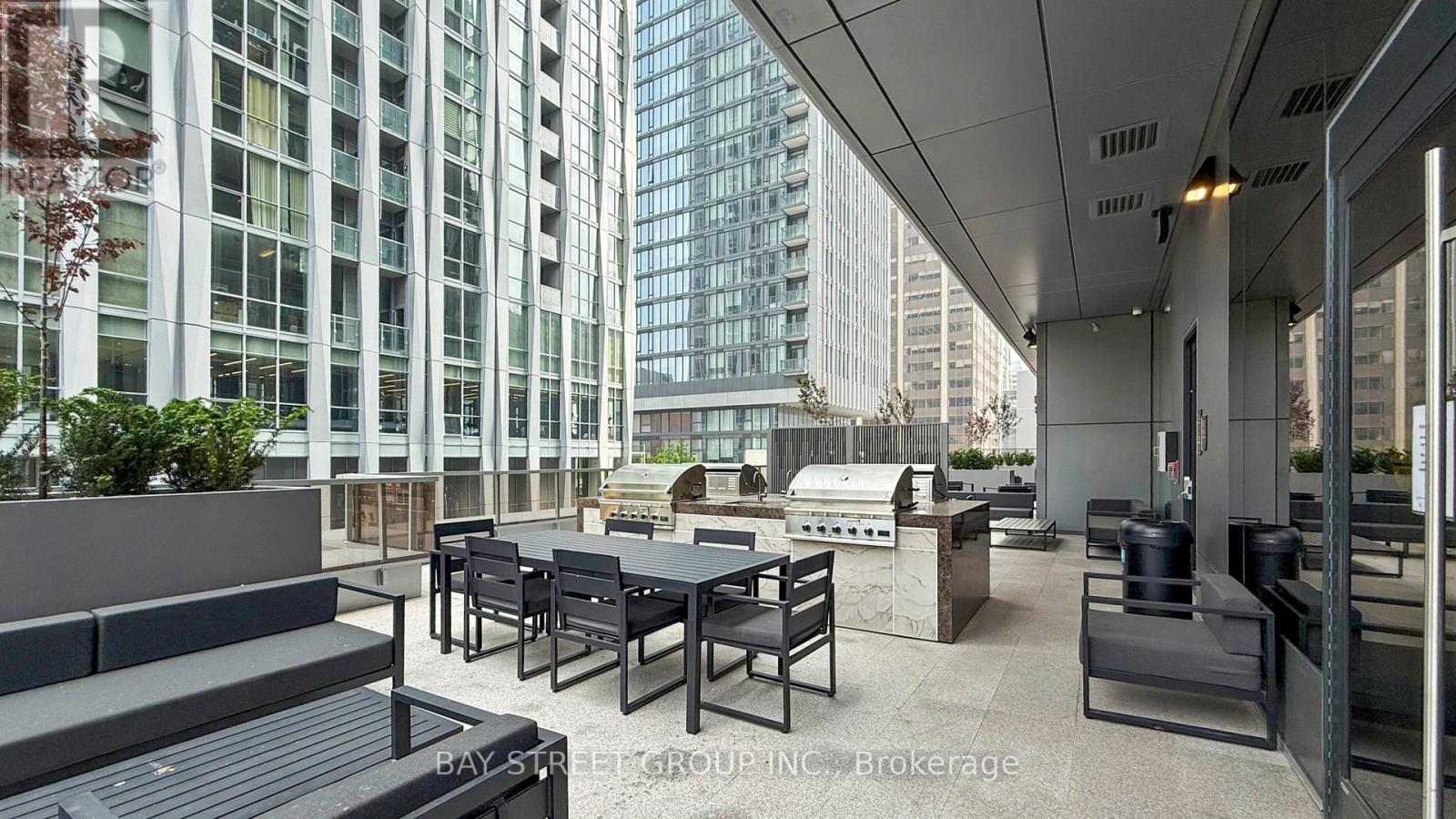 #2312 11 YORKVILLE AVENUE - 46