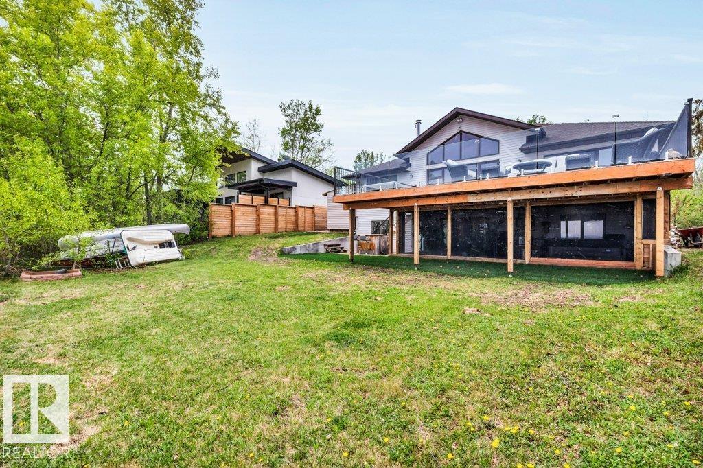 275 Poplar Crescent - 53