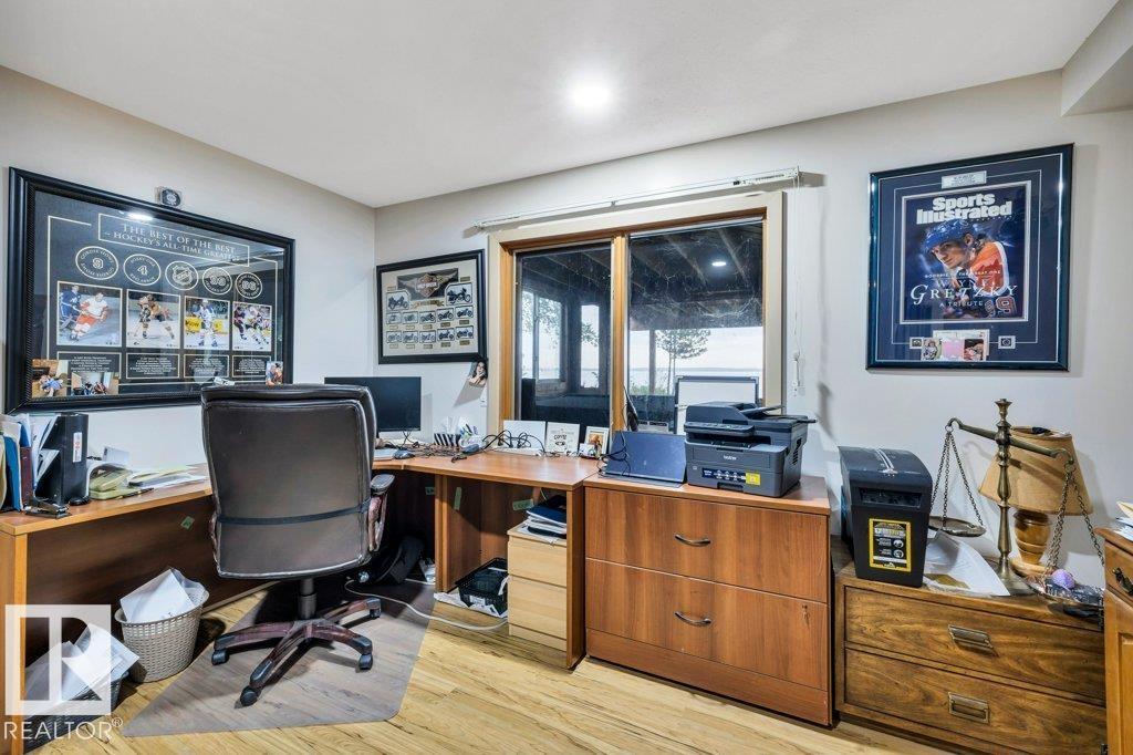 275 Poplar Crescent - 39