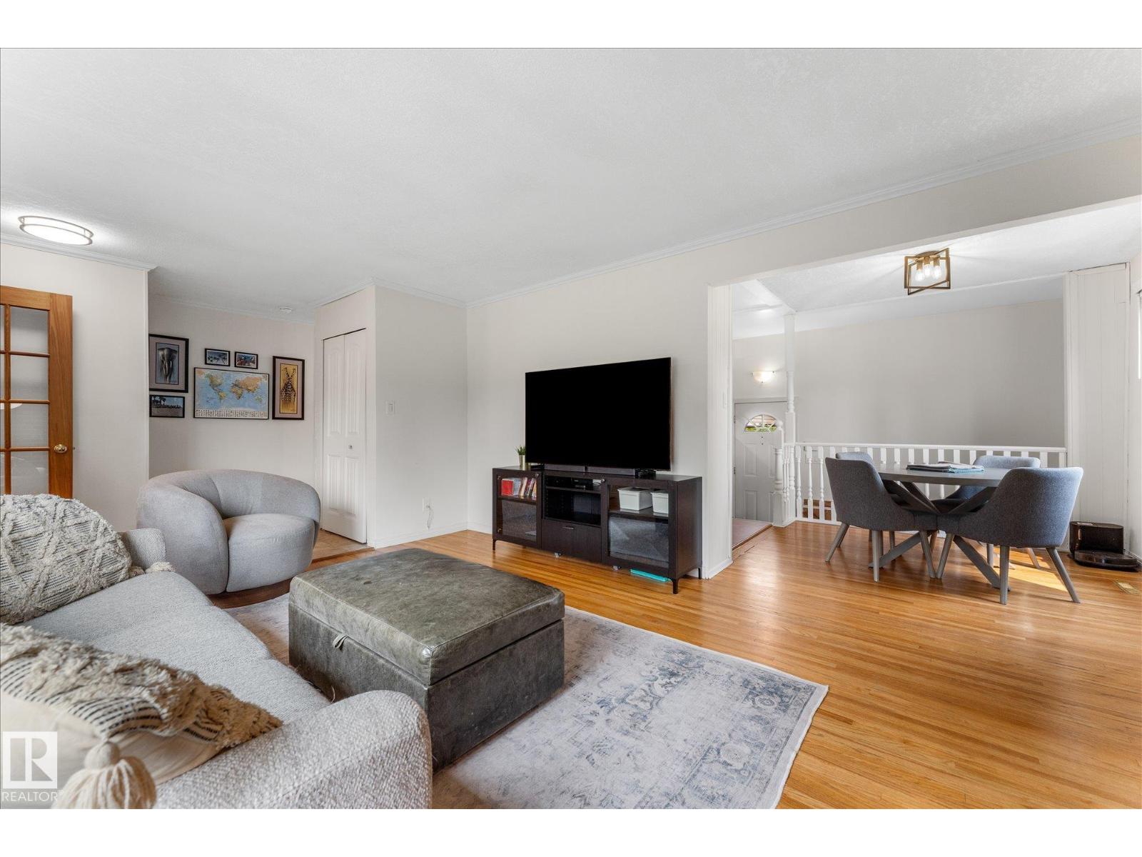 15612 83 AV NW — photo 8