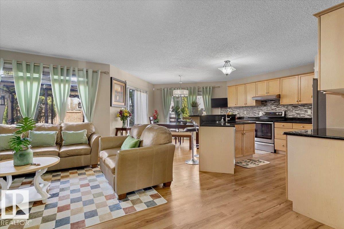 3356 25 Ave NW - 8