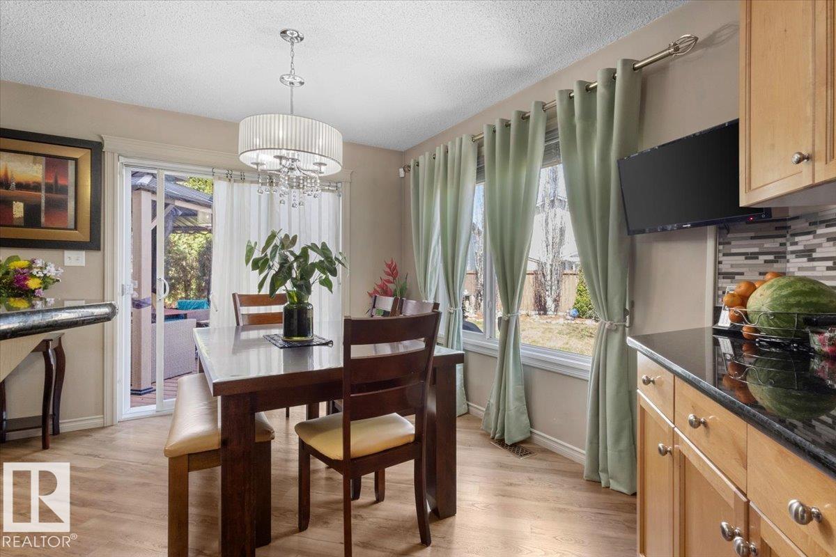 3356 25 Ave NW - 19