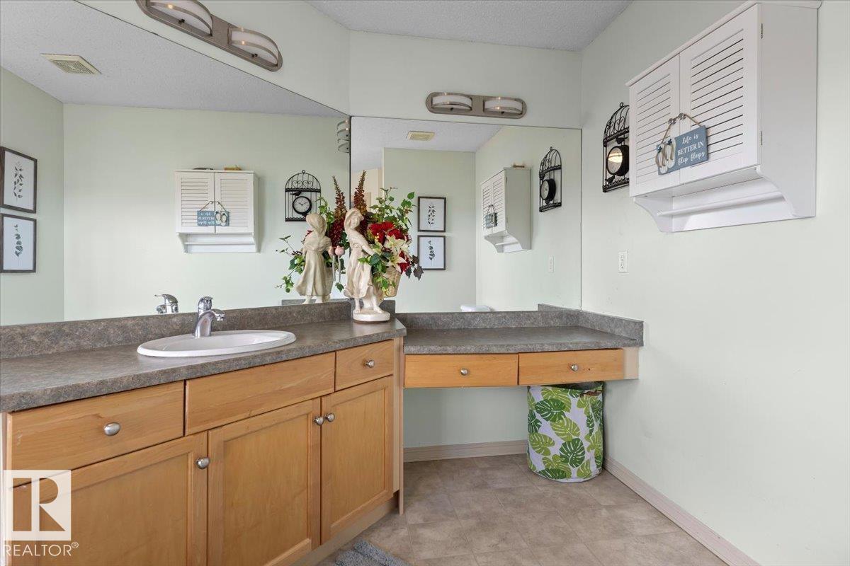 3356 25 Ave NW - 28