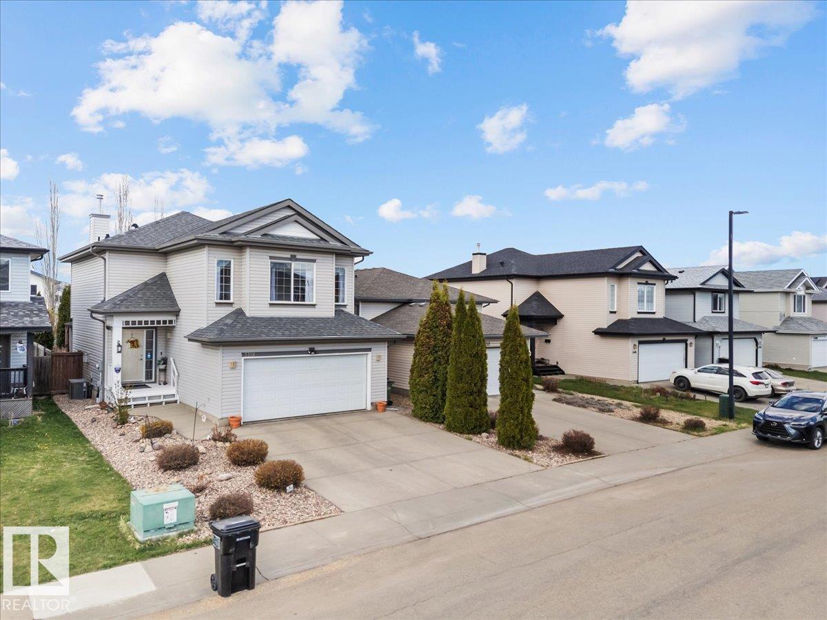 3356 25 Ave NW - 4