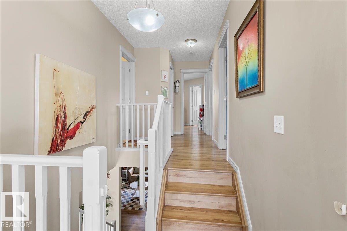 3356 25 Ave NW - 21