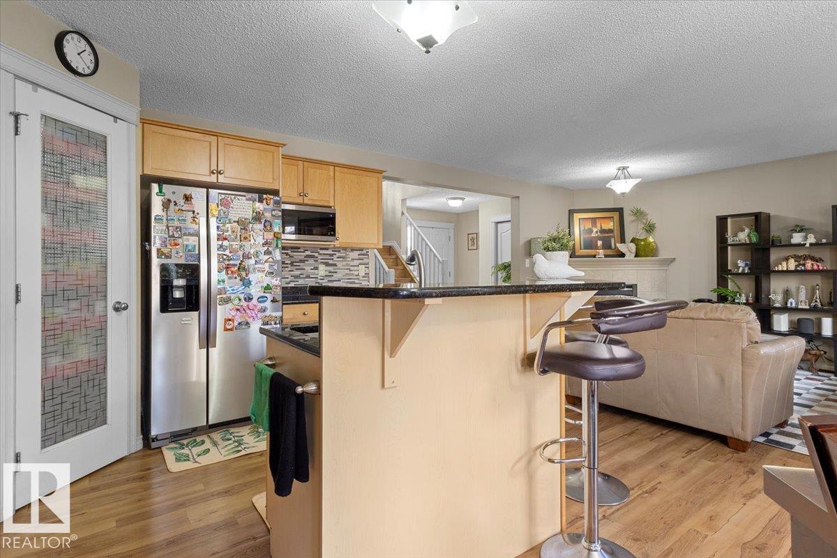 3356 25 Ave NW - 16
