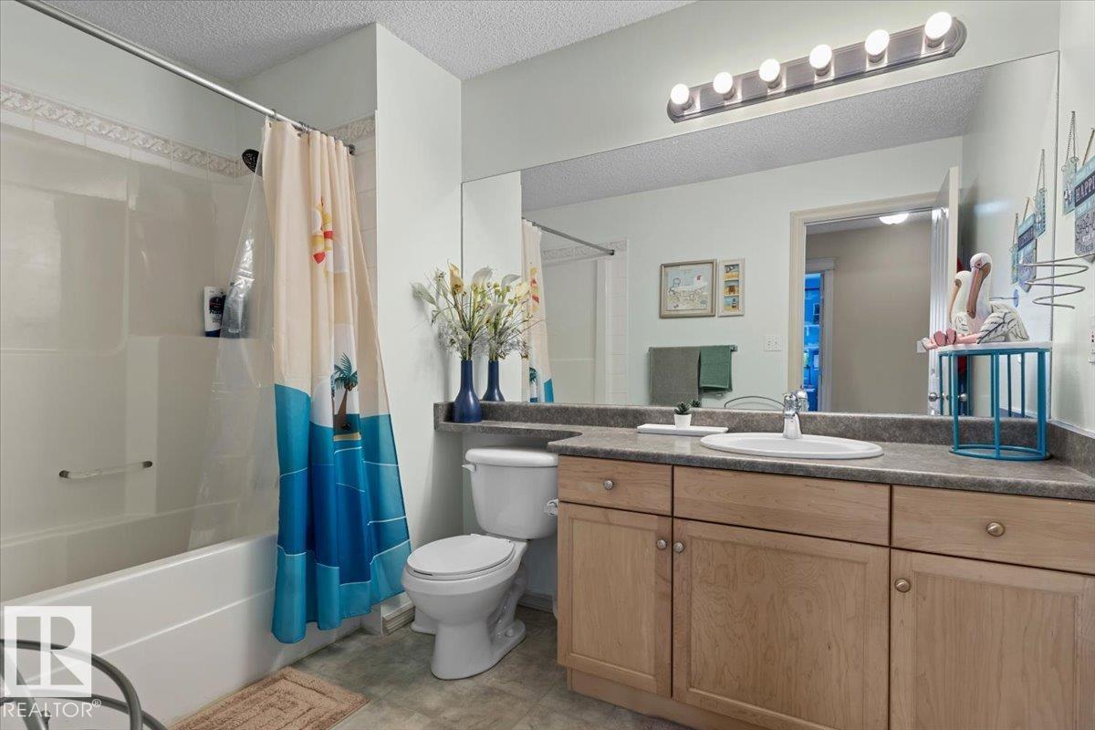 3356 25 Ave NW - 33