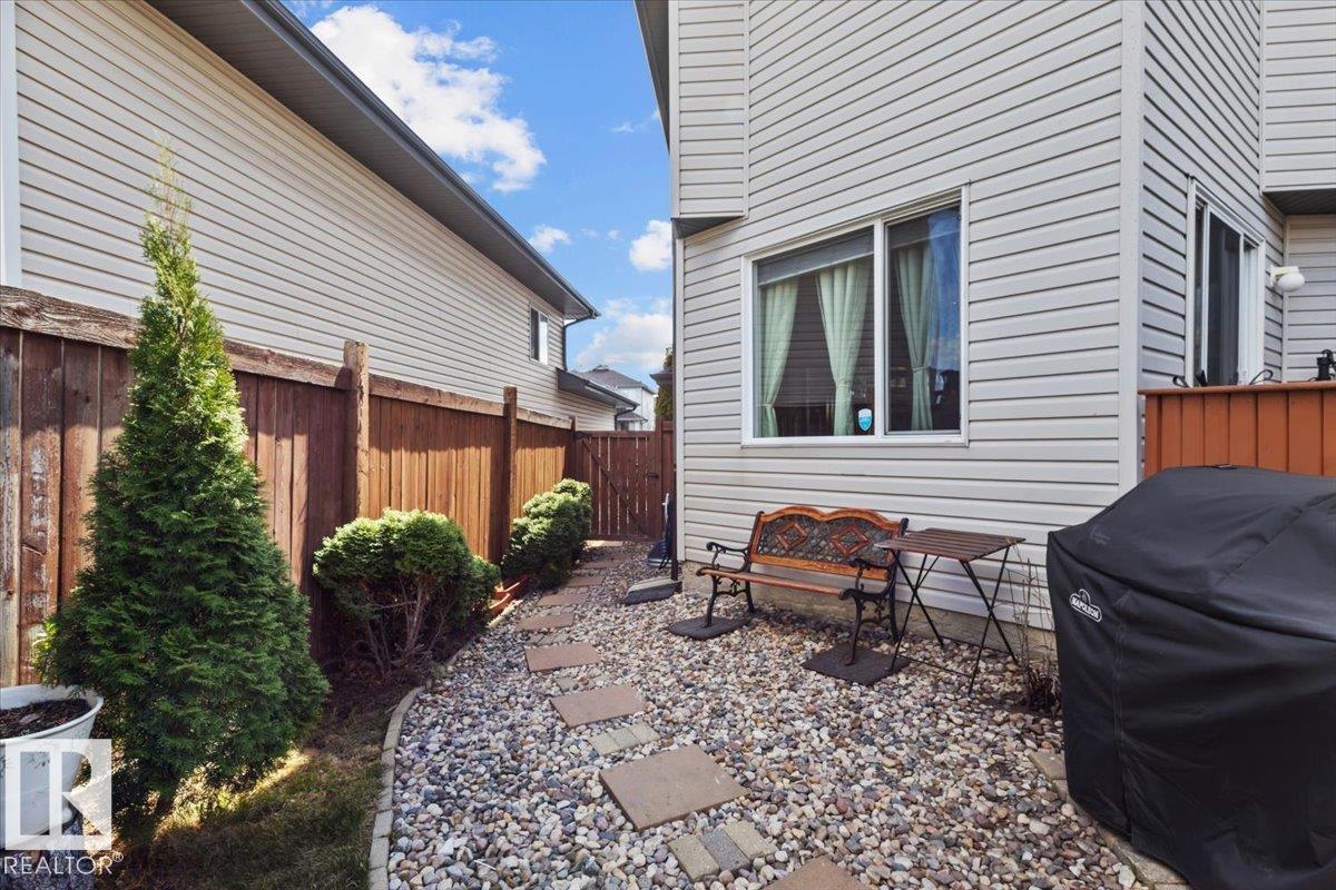 3356 25 Ave NW - 43