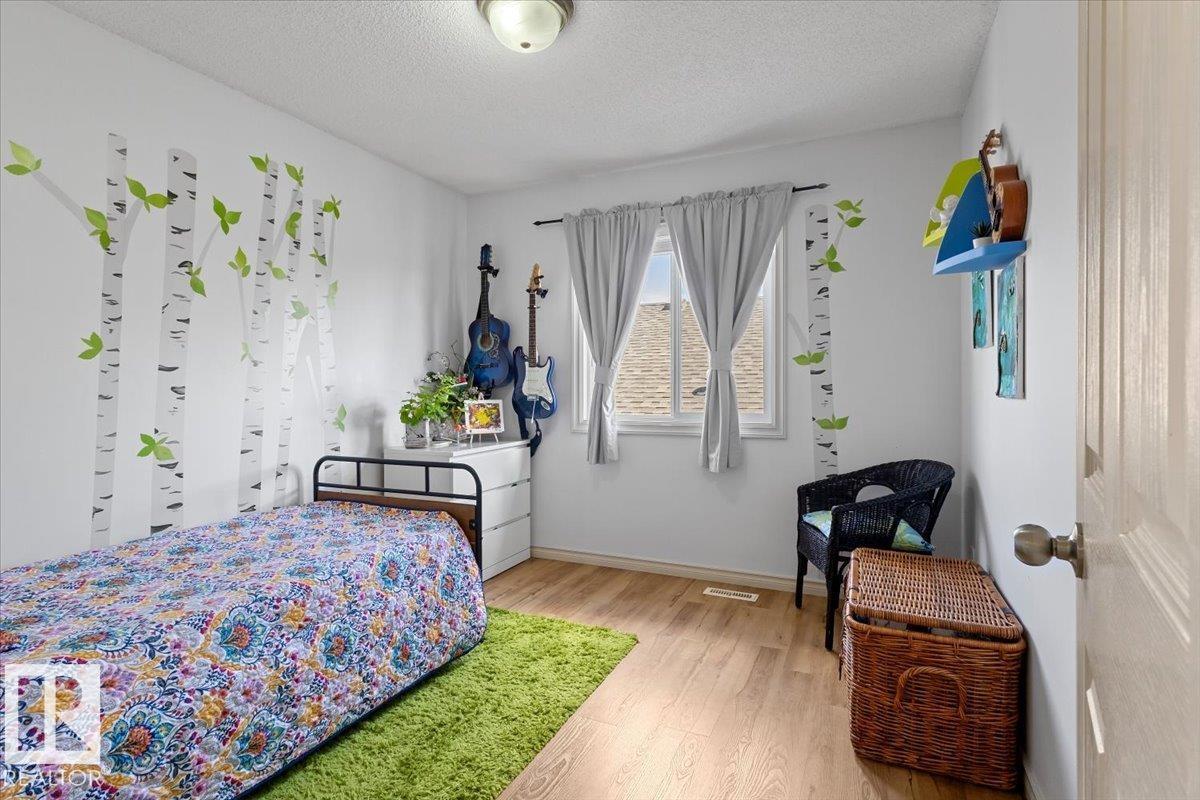 3356 25 Ave NW - 31