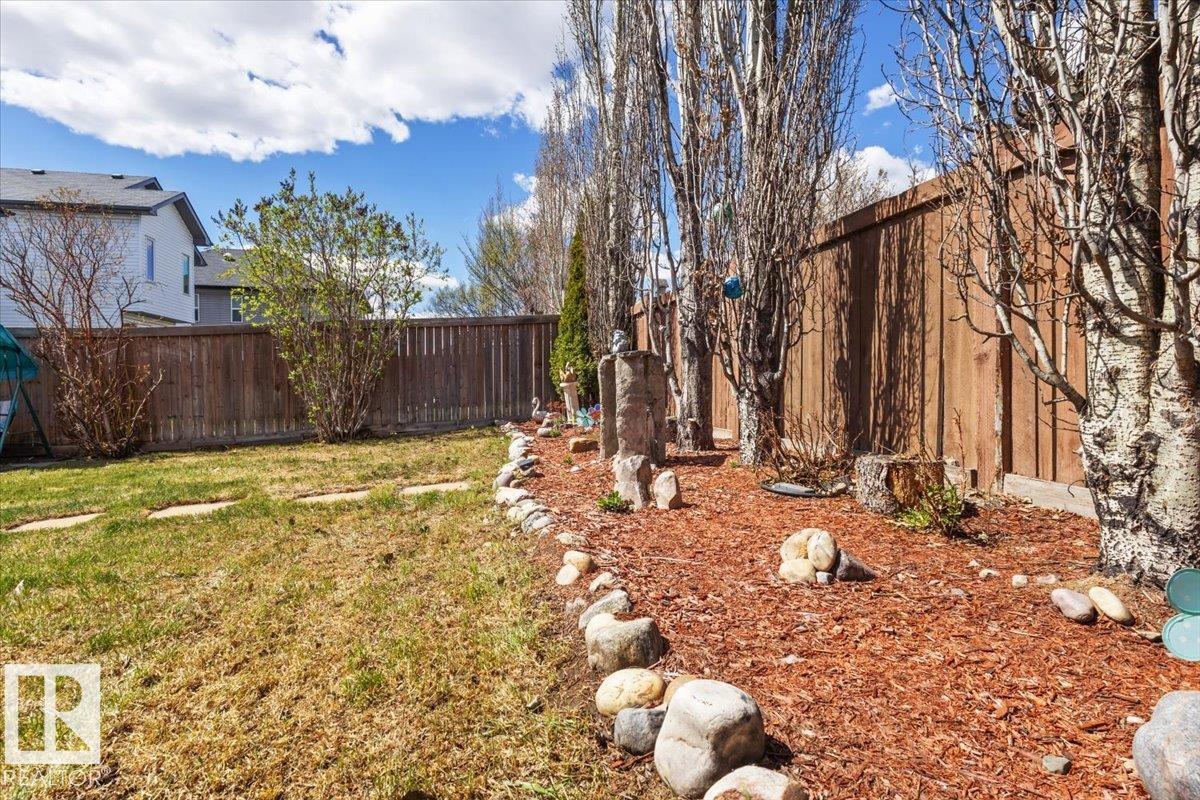3356 25 Ave NW - 45