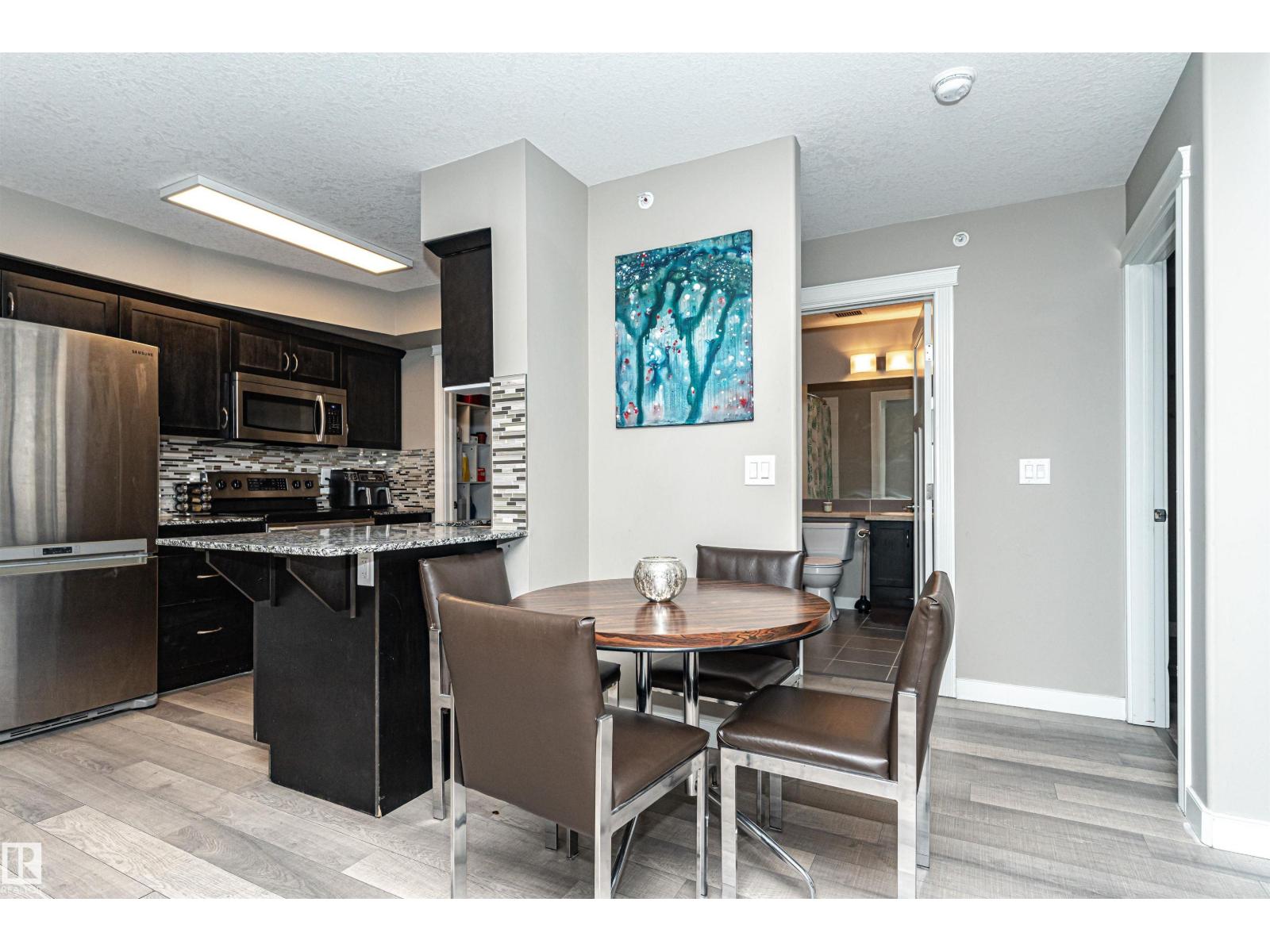 #406 16235 51 ST NW - 23