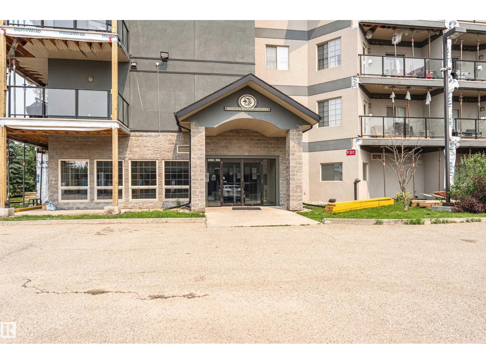 #406 16235 51 ST NW - 3