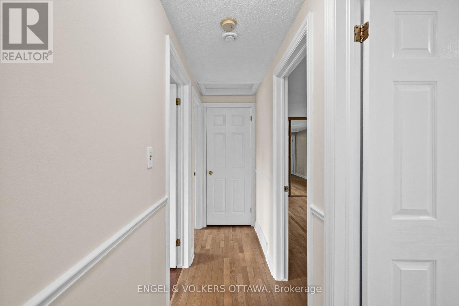 25 ANTLER AVENUE - 23