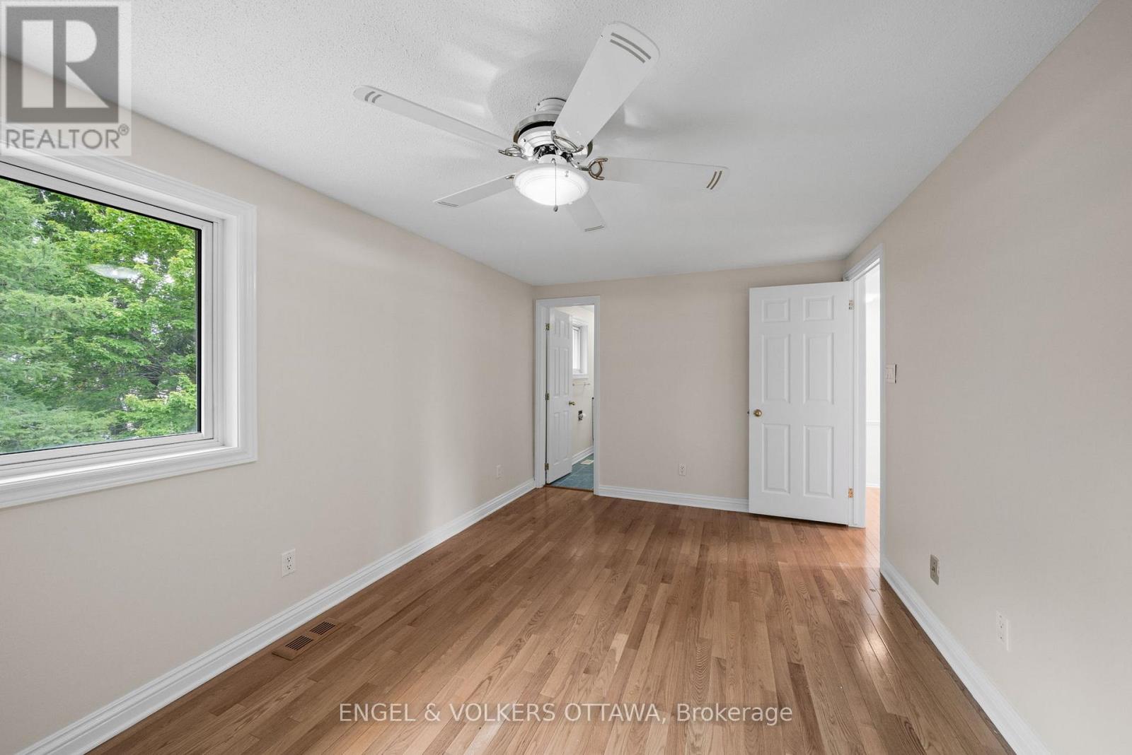 25 ANTLER AVENUE - 28