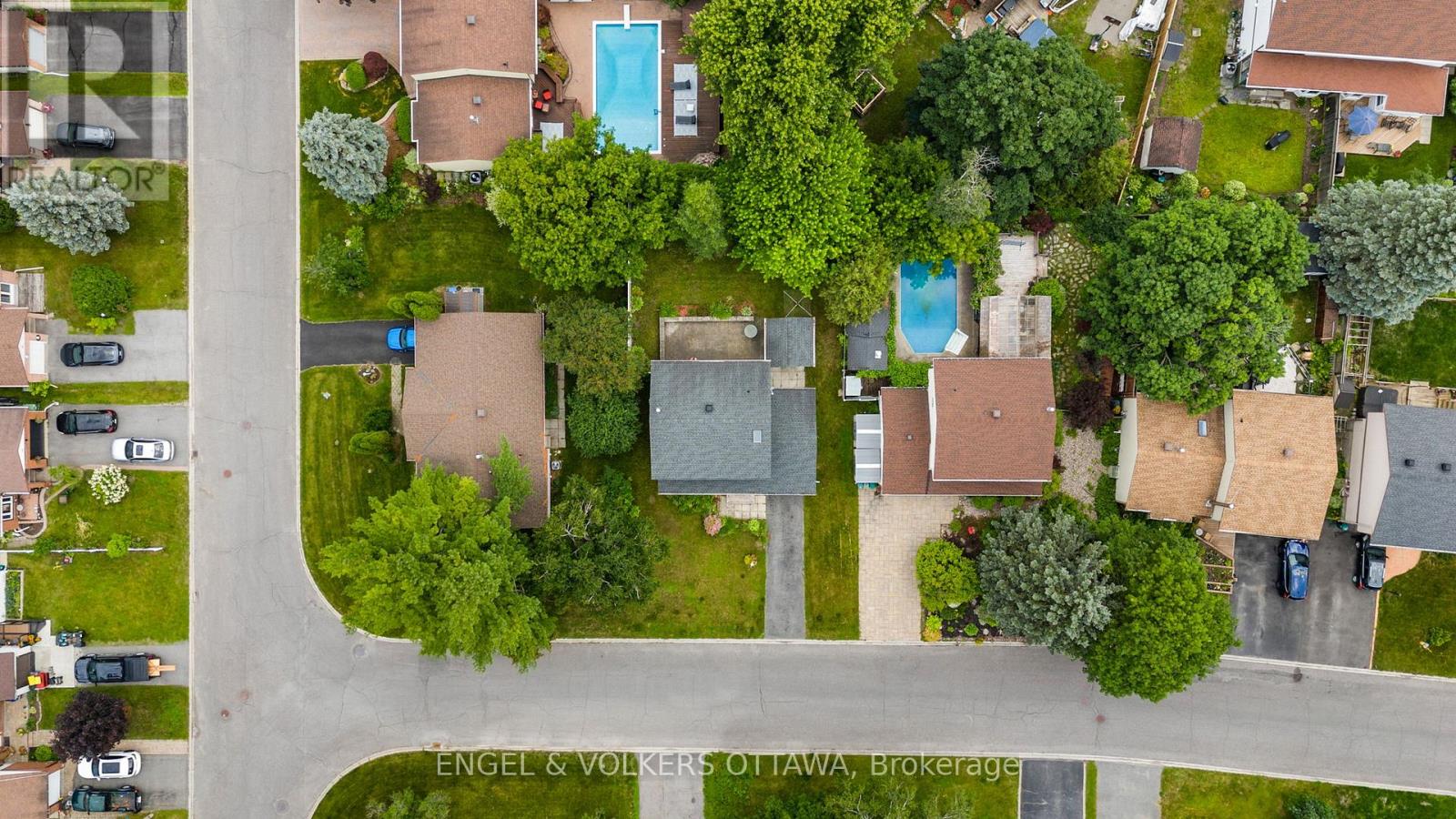 25 ANTLER AVENUE - 45