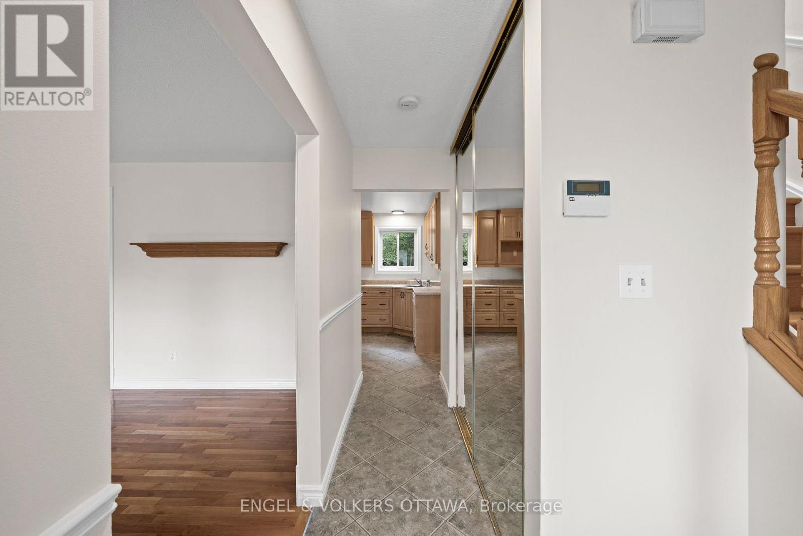 25 ANTLER AVENUE - 9