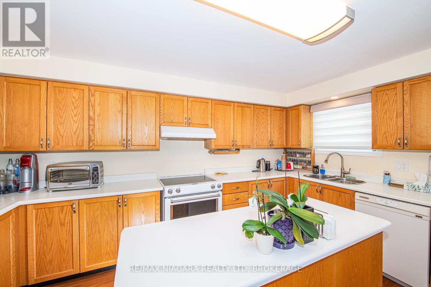 120 JANESVILLE ROAD - Image 10