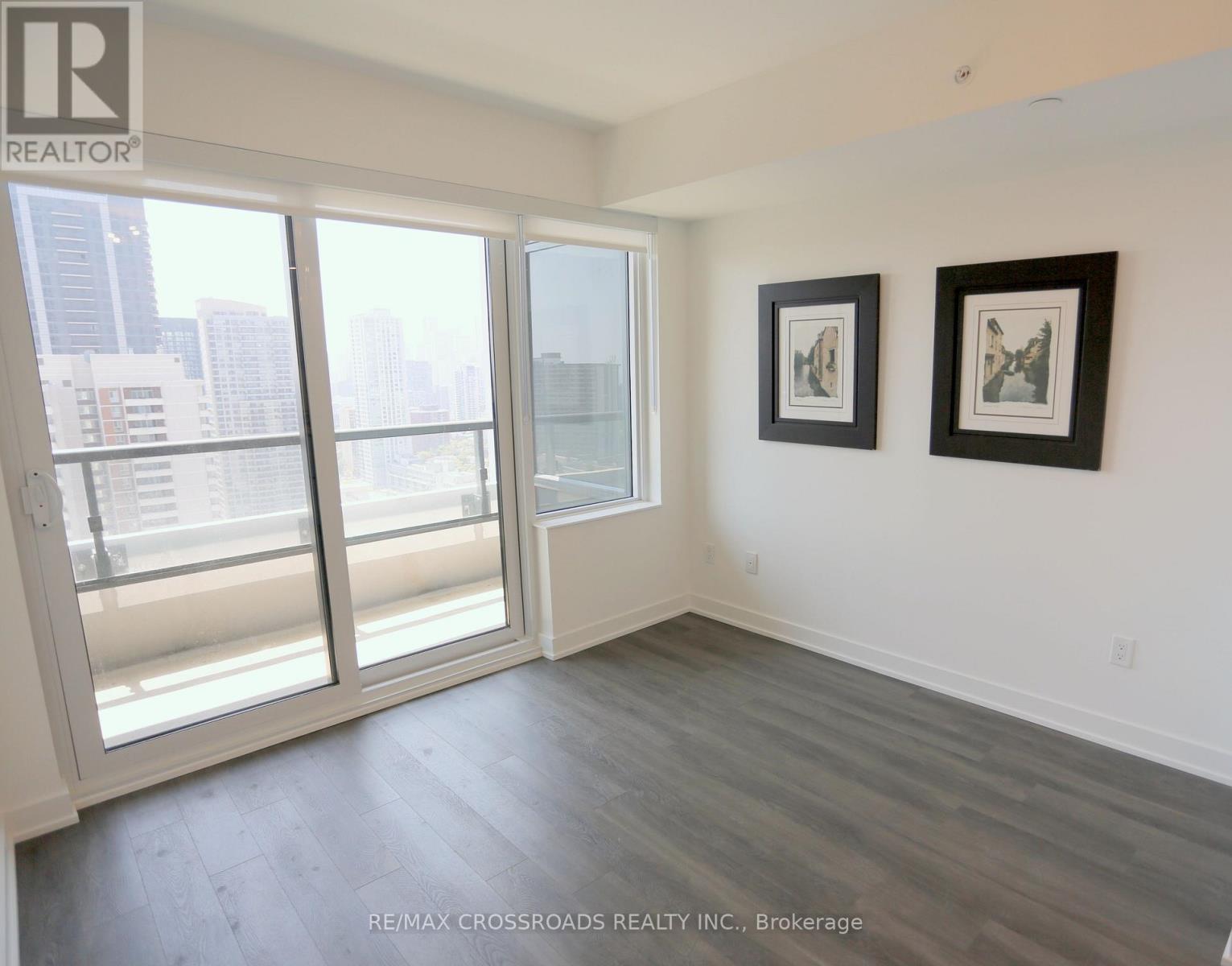 #2801 609 SHERBOURNE STREET - Image 10