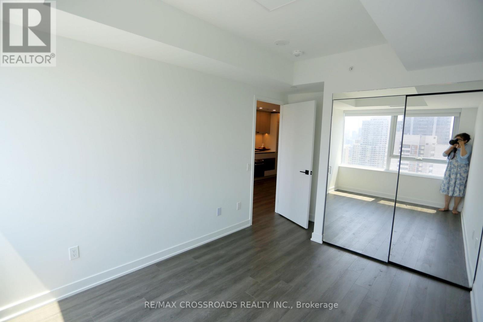 #2801 609 SHERBOURNE STREET - Image 13