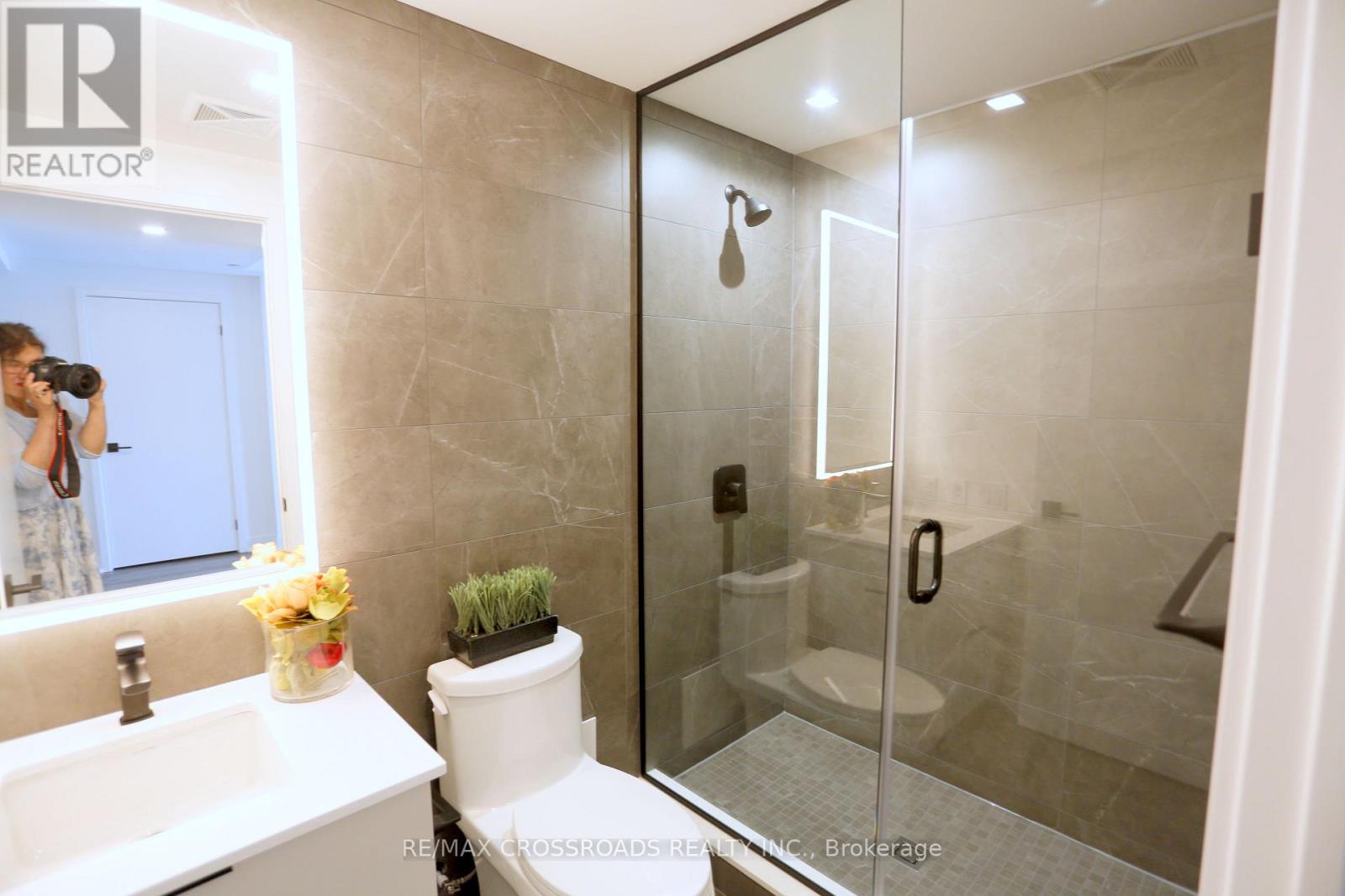 #2801 609 SHERBOURNE STREET - Image 15