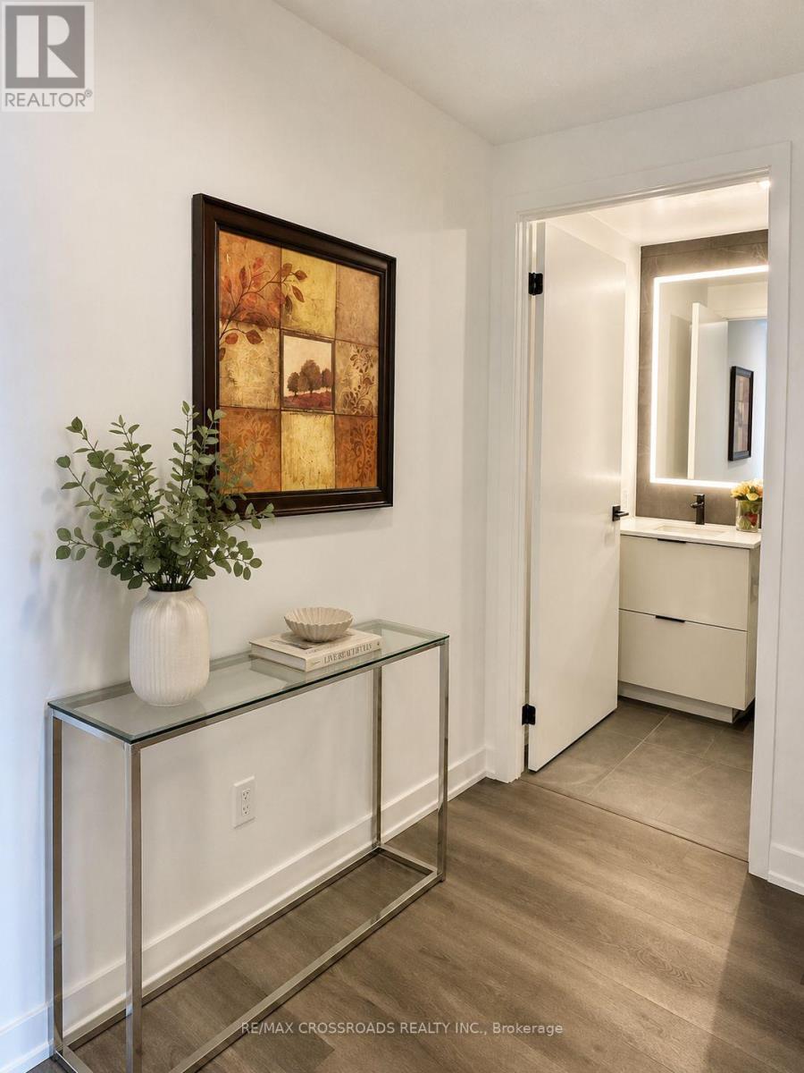 #2801 609 SHERBOURNE STREET - Image 6