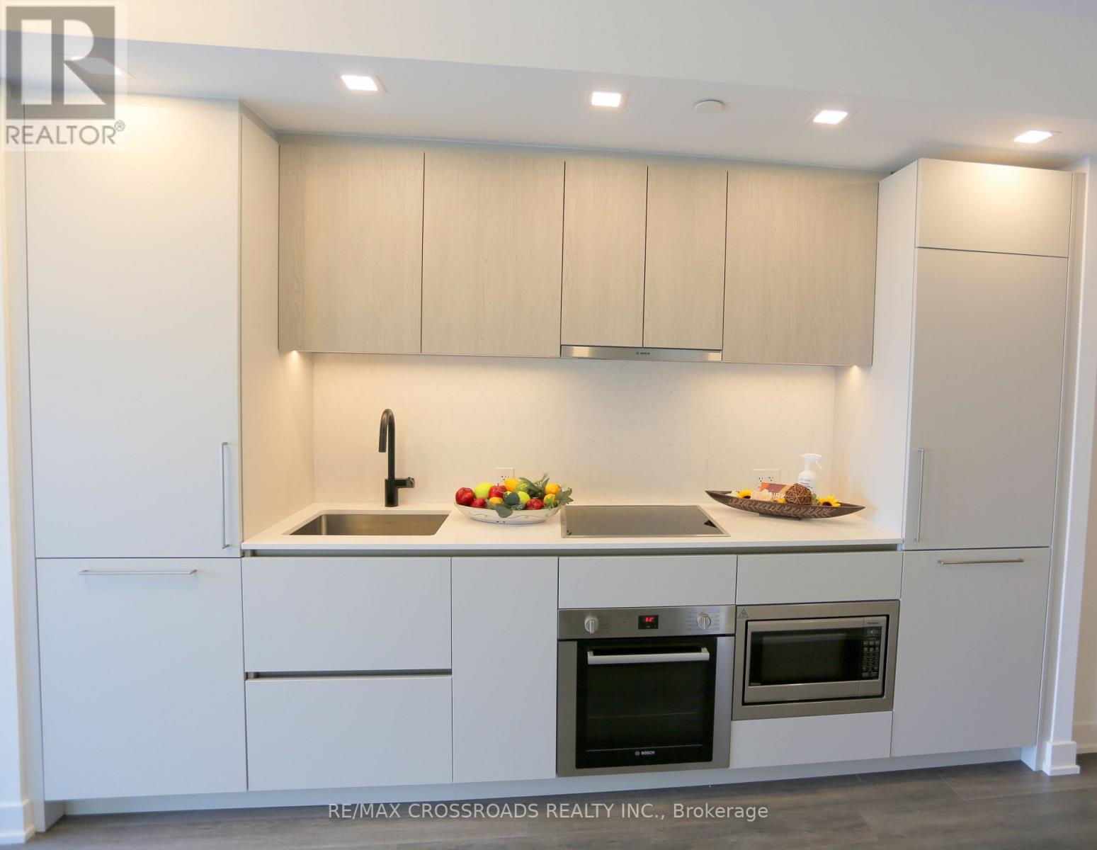 #2801 609 SHERBOURNE STREET - Image 7
