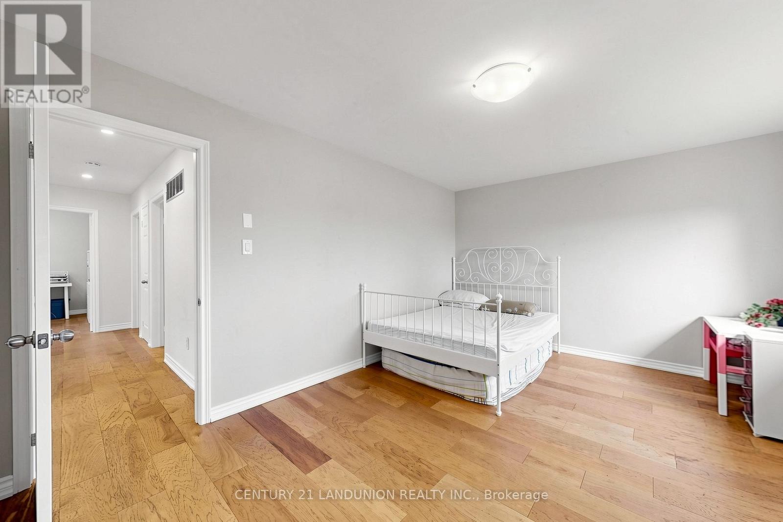 329 ATHA AVENUE - 22