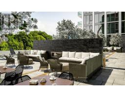 601 - 2450 Bloor Street W, Toronto, ON M6S1R2 Photo 7