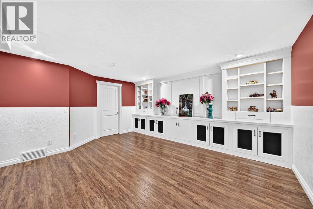 188 Magenta Crescent — photo 37