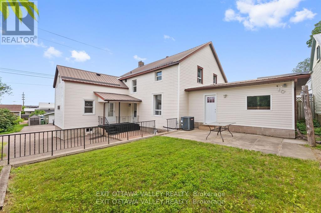 164 MAPLE AVENUE - 41
