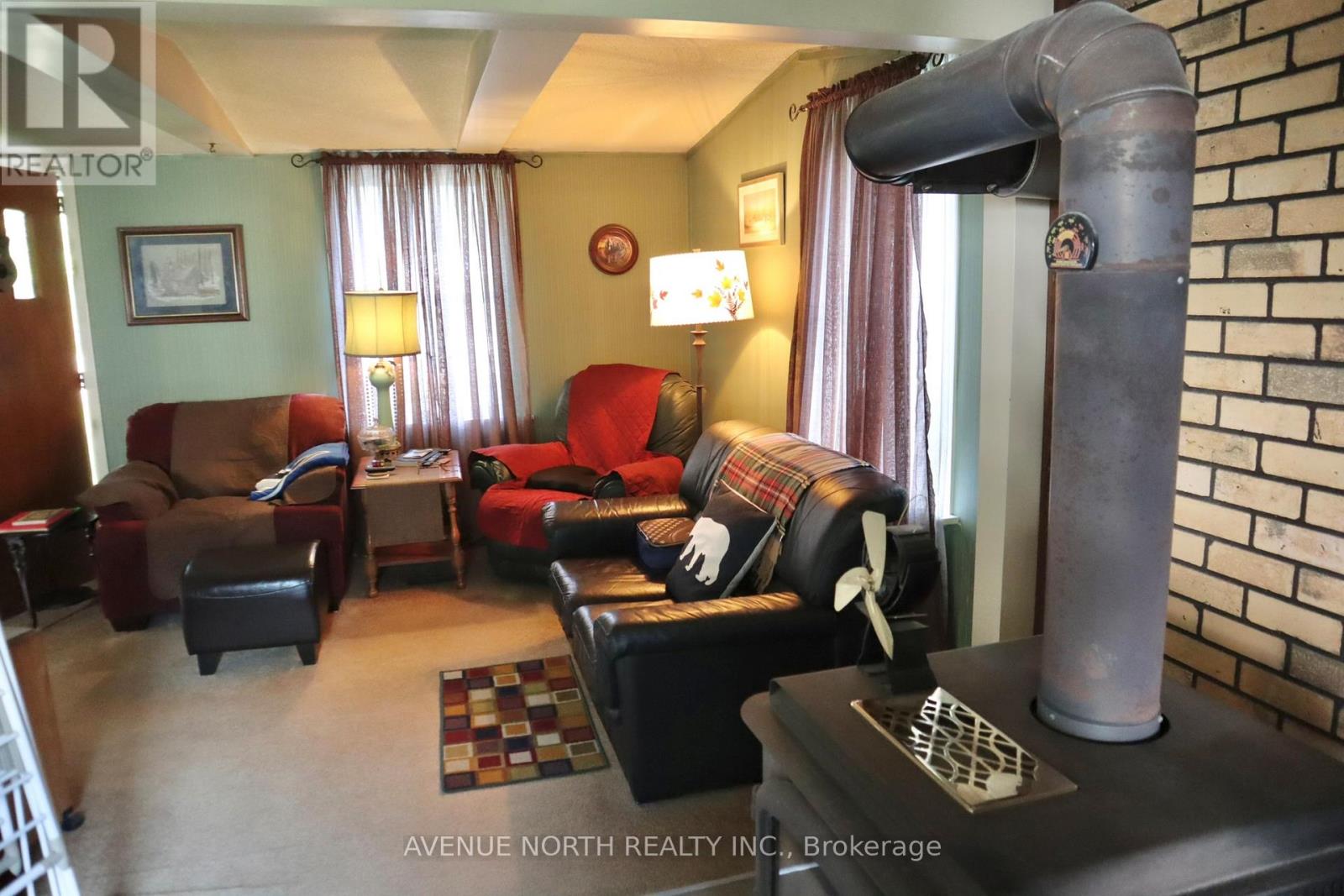 2125 OLD MONTREAL ROAD - 14