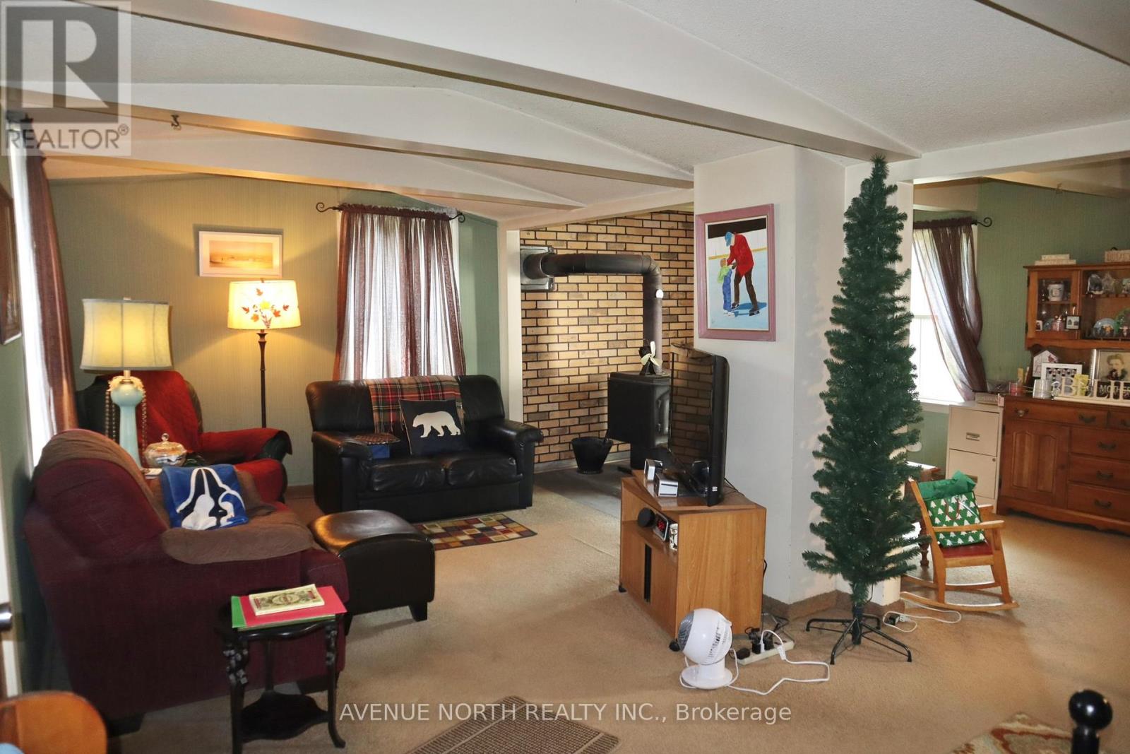 2125 OLD MONTREAL ROAD - 9