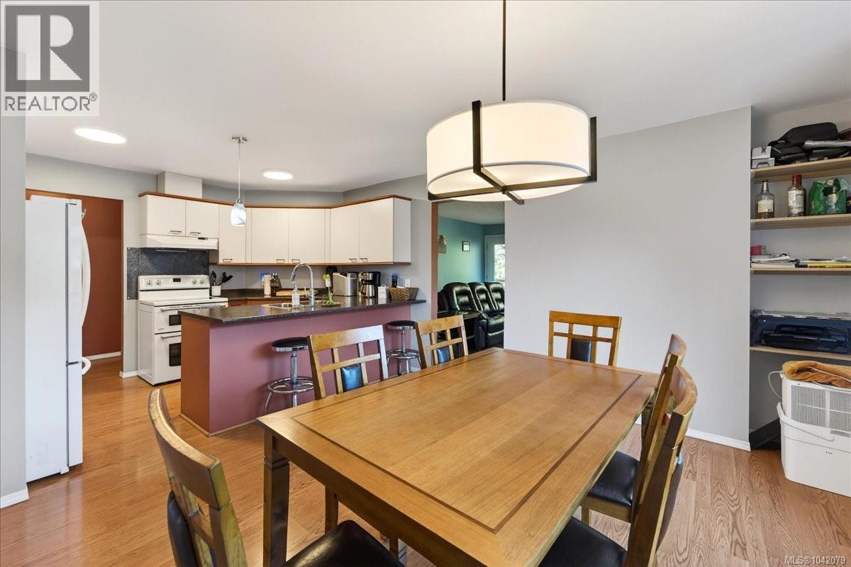 #9 639 Kildew Rd - 12