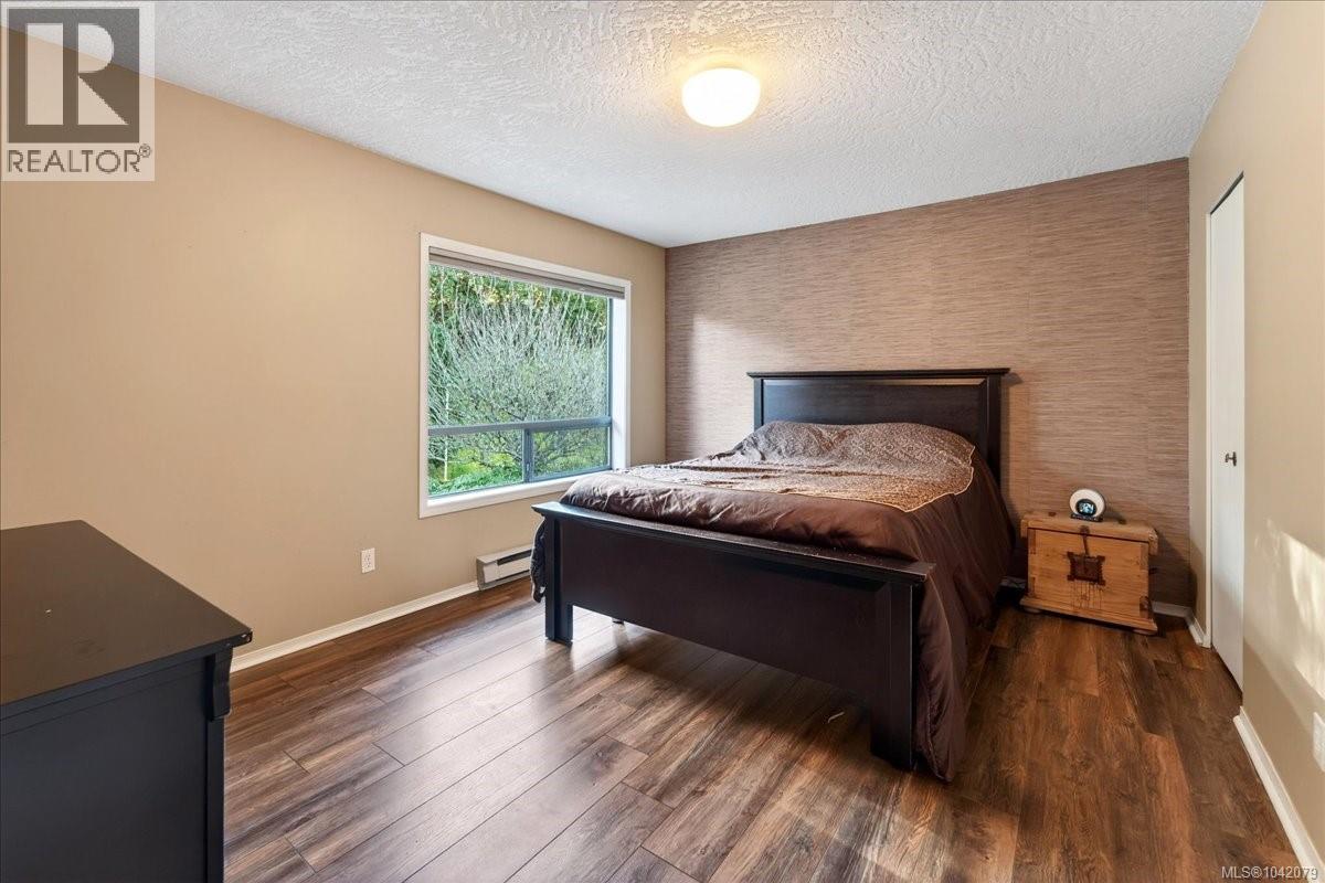 #9 639 Kildew Rd - 25