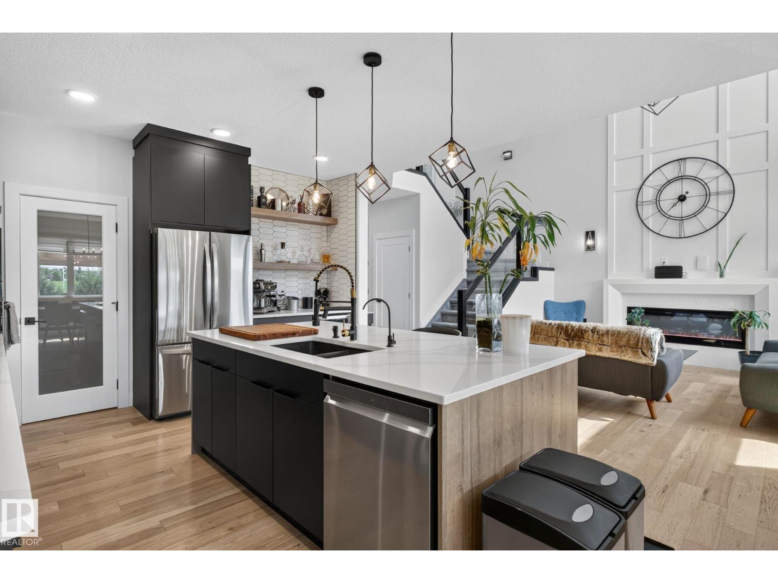 147 HENDERSON LI — photo 19