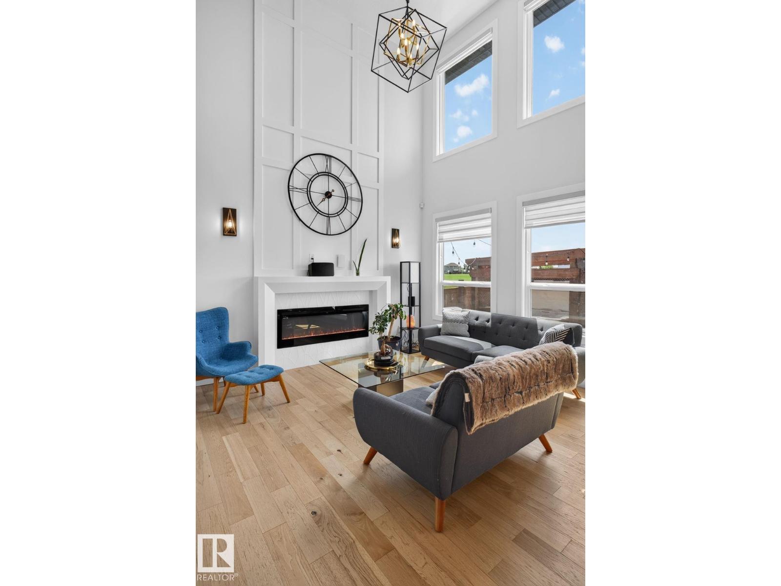 147 HENDERSON LI — photo 9