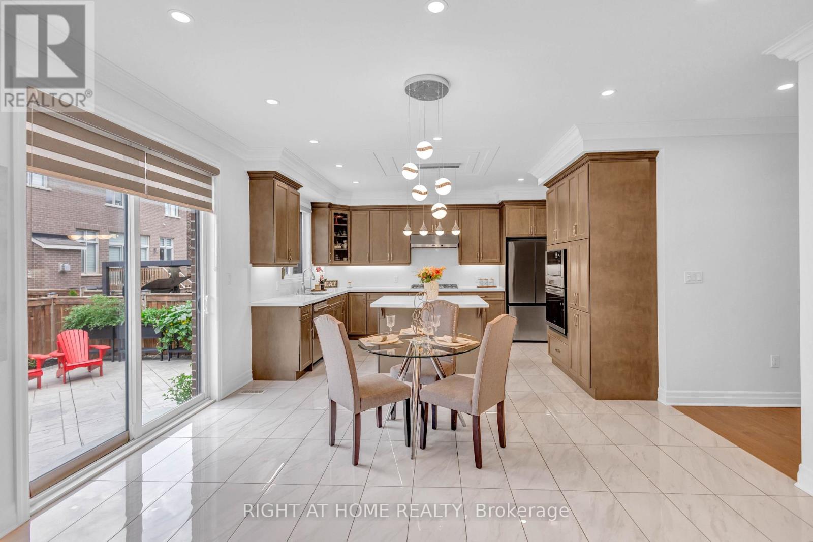 866 MAGNOLIA TERRACE - 17