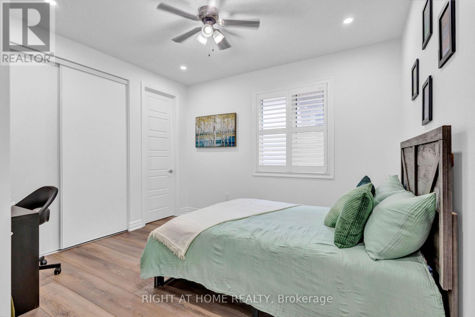 866 MAGNOLIA TERRACE - 38