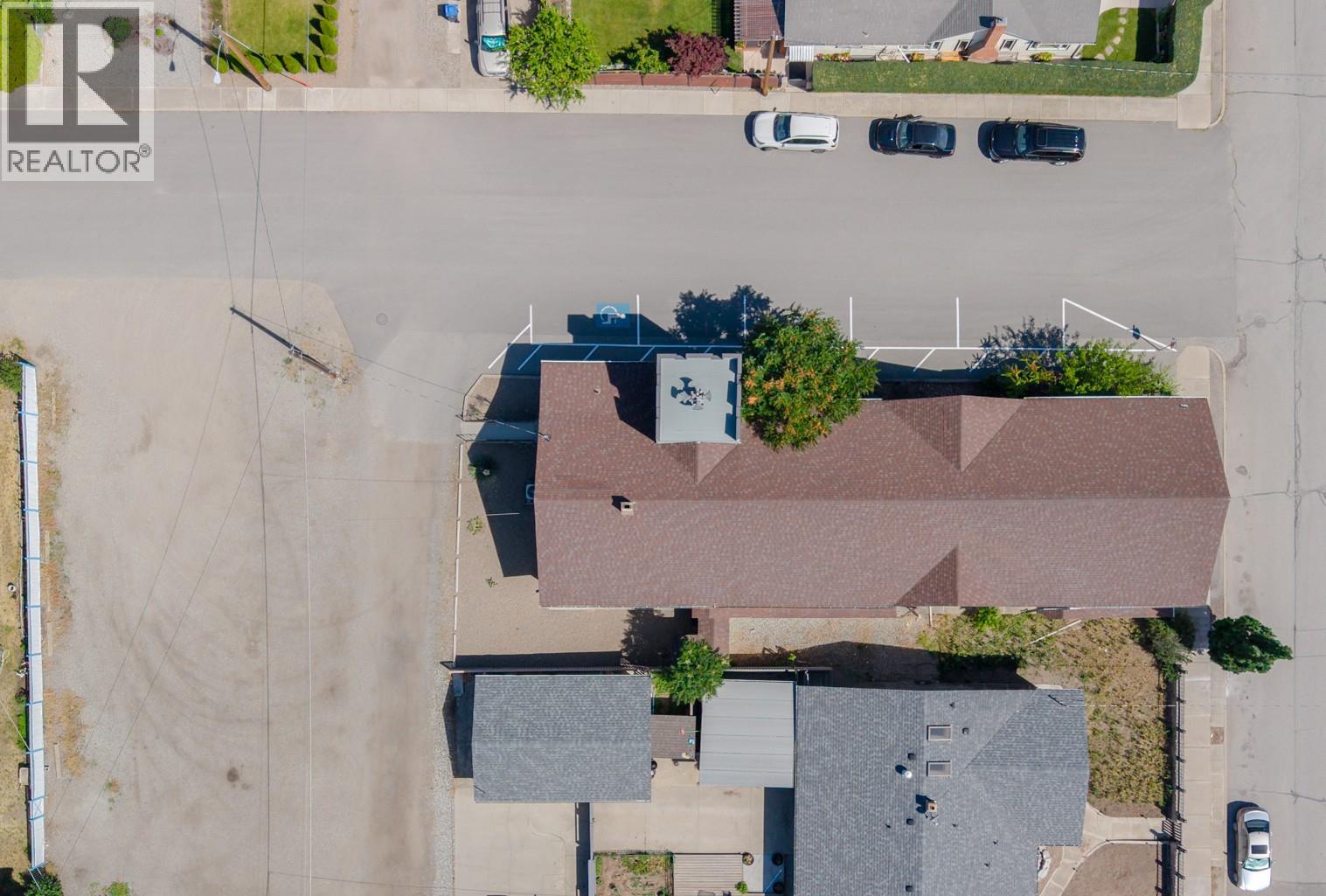 511 & 545 Church Avenue, Oliver