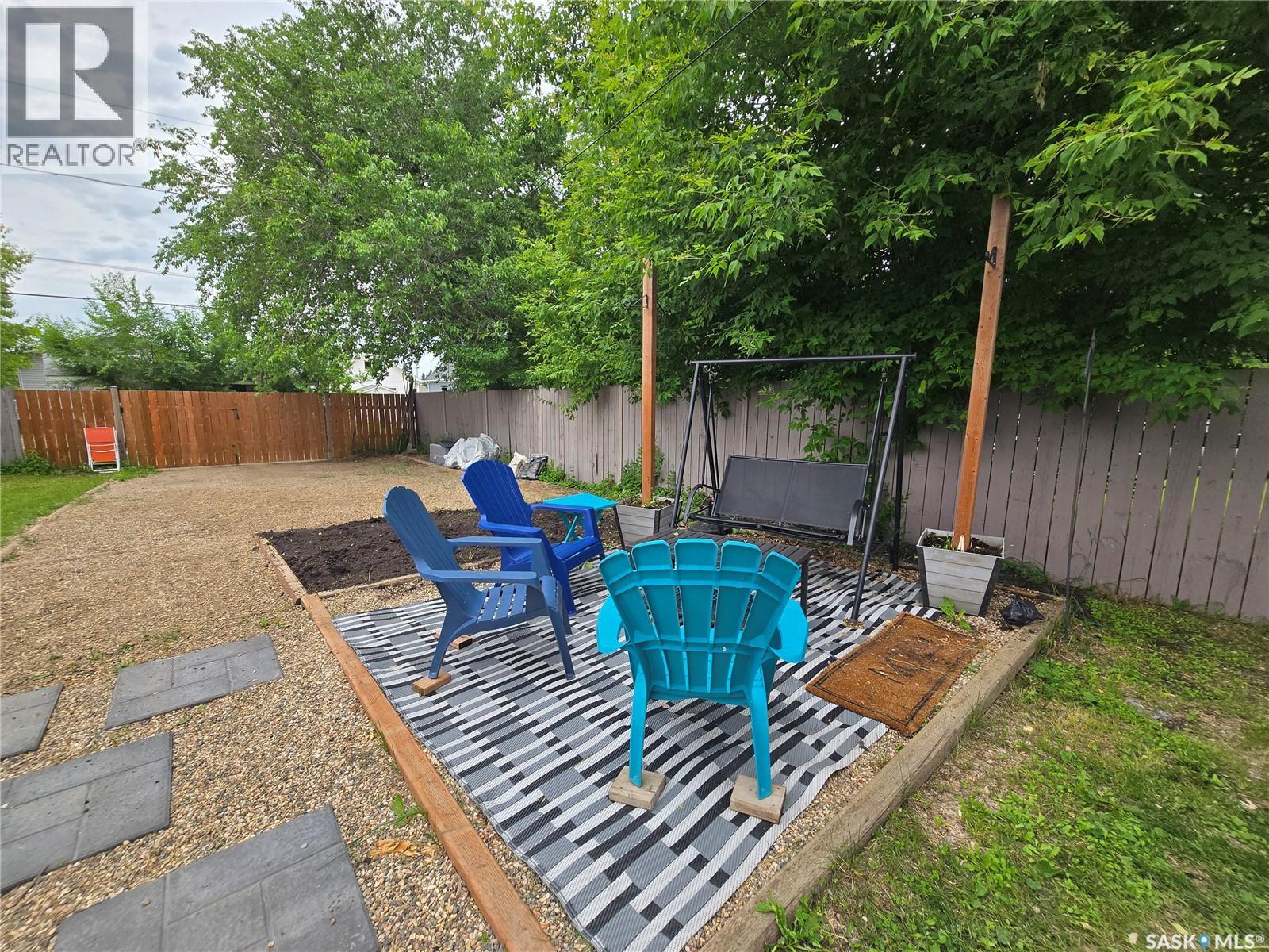 134 9th AVENUE W - 51
