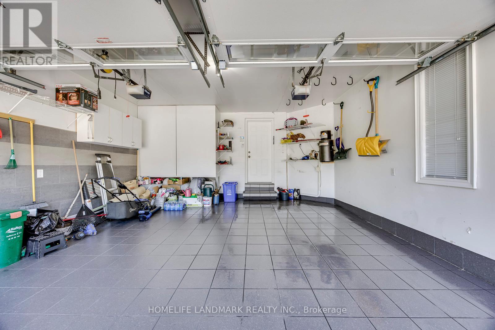 1248 BOWMAN DRIVE - 44