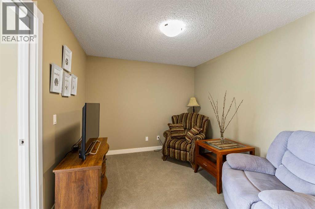 115 Baysprings Terrace SW - 19