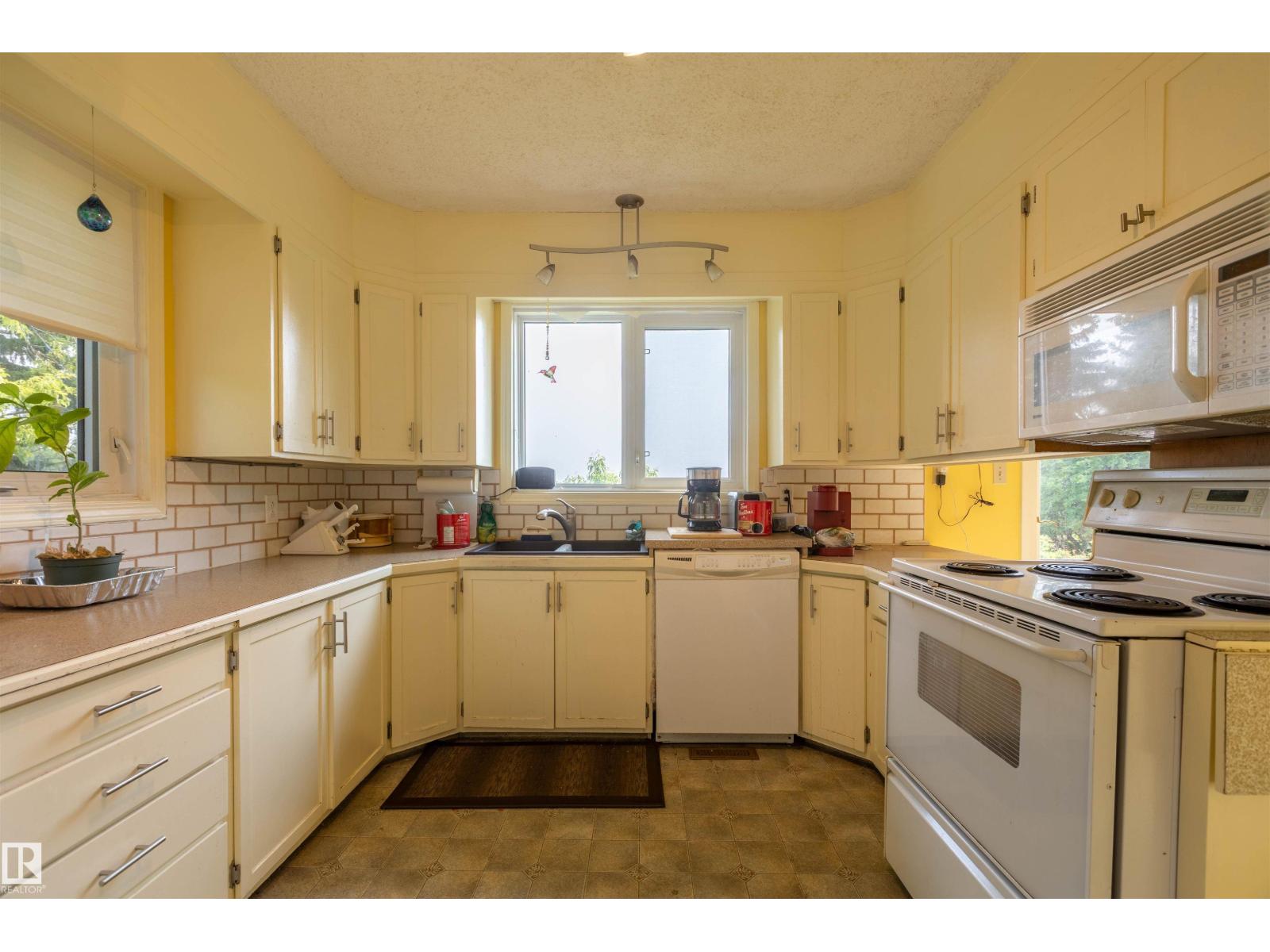 59228 Rg Rd 11 — photo 31